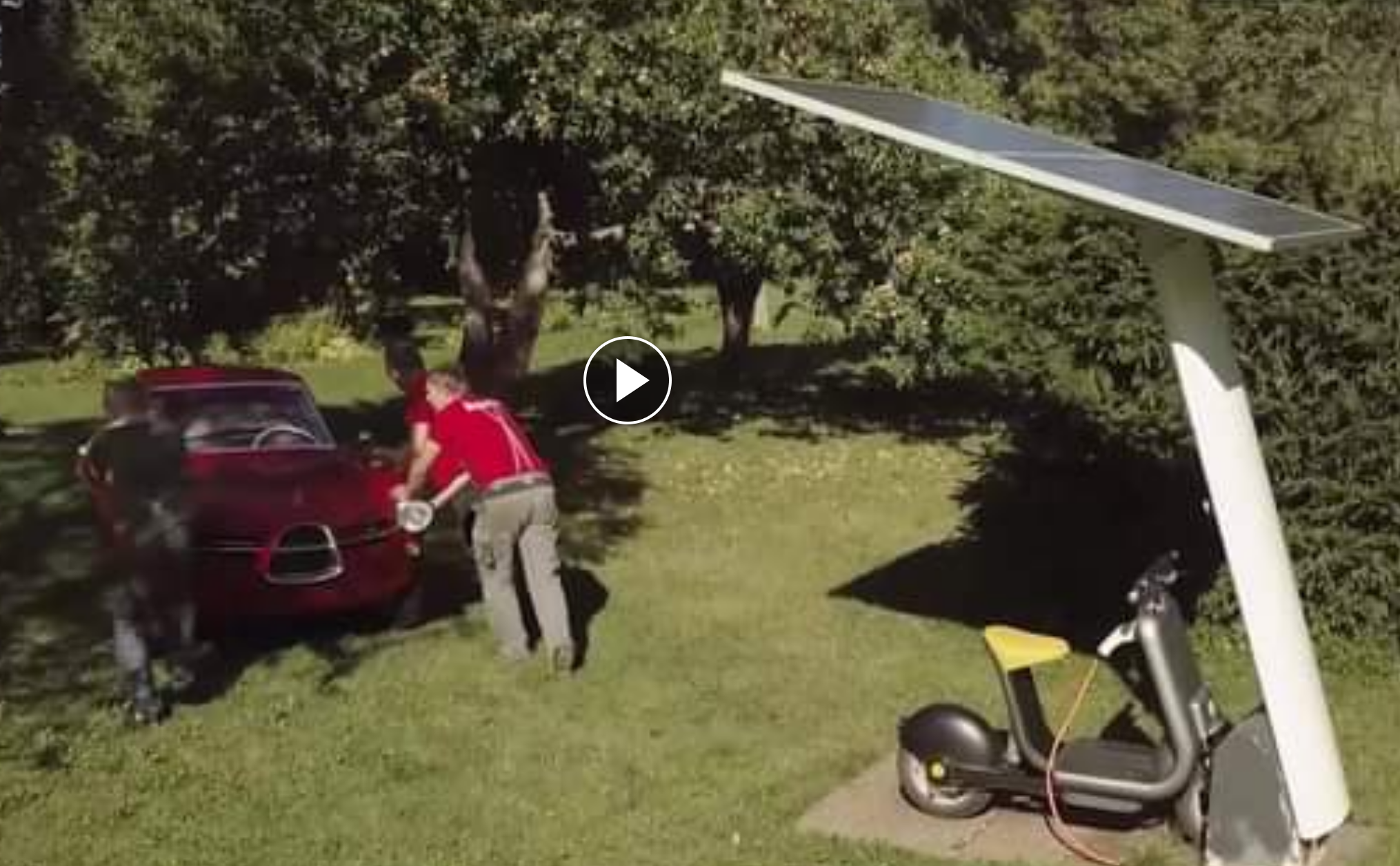 Nobe and E-Roll Together in Video
